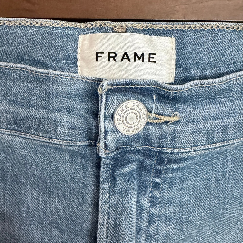 FRAME Le Easy Flare High Rise Jeans Light Wash Blue Denim Size 32 - Picture 2 of 10